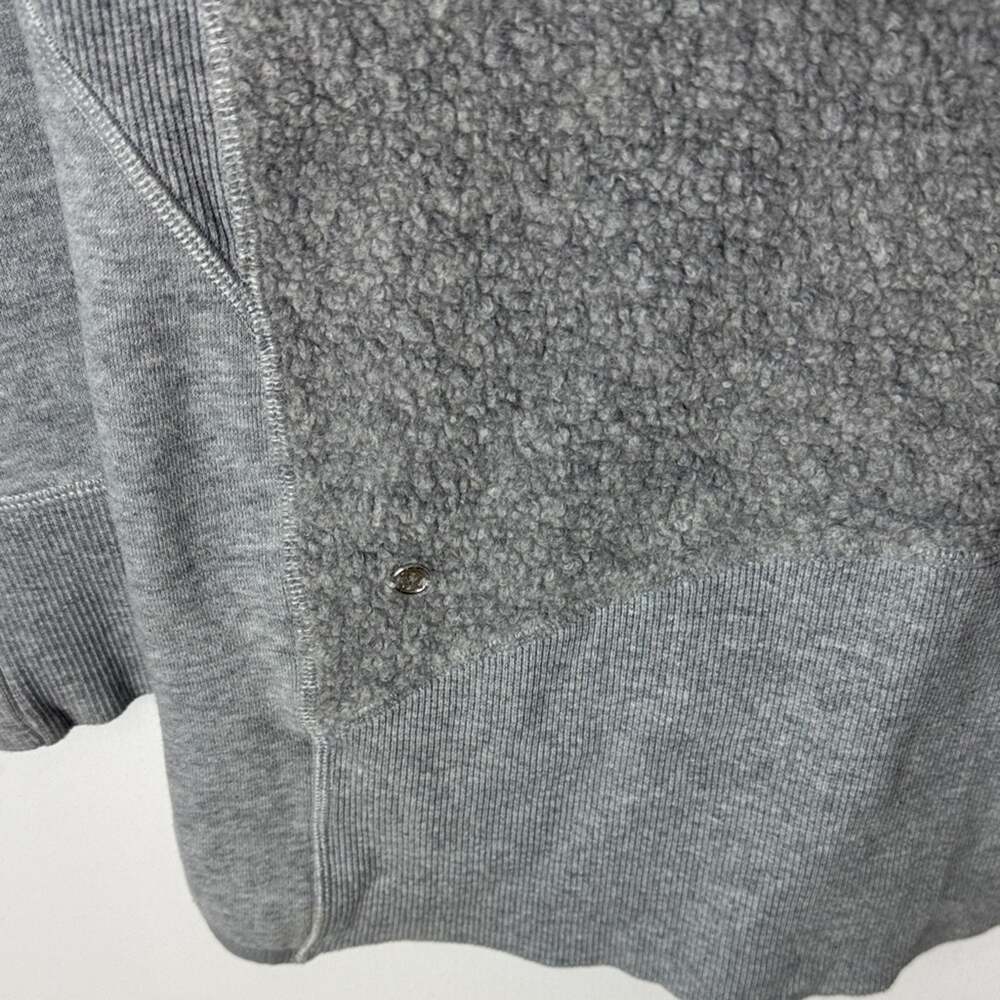 Lululemon Bomber Jacket - Women's 8 - Picture 5 of 5